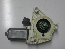 Mercedes Benz - Window Regulator Motor - 2218203042